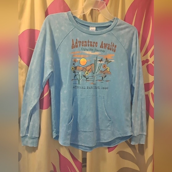 Sweatshirt - Picture 3 of 5